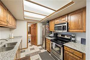 22-Stainless Appliances