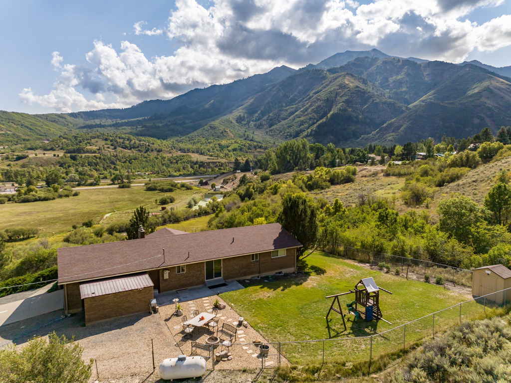 Homes and Land for Sale in Mountain Green, Utah Mountain Luxury Real