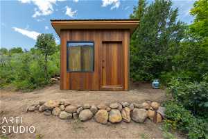 well built custom shed