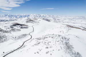 View of mountain feature