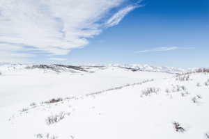 View of mountain feature