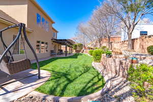 outdoor entertaining area