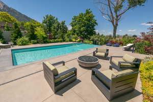 Photo 76 of 4033 S PARKVIEW DR