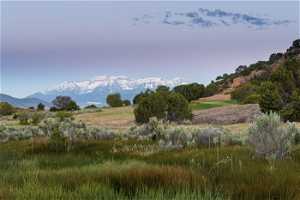 Red Ledges Offers Commanding Views