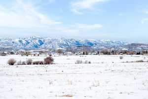 View of mountain feature