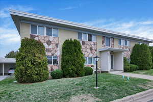 Photo 1 of 2364  CHATEAU DR #C-101