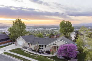 Photo 1 of 703 E HILLSIDE OAK CIR