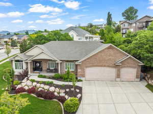Photo 1 of 676  OAKVIEW CT