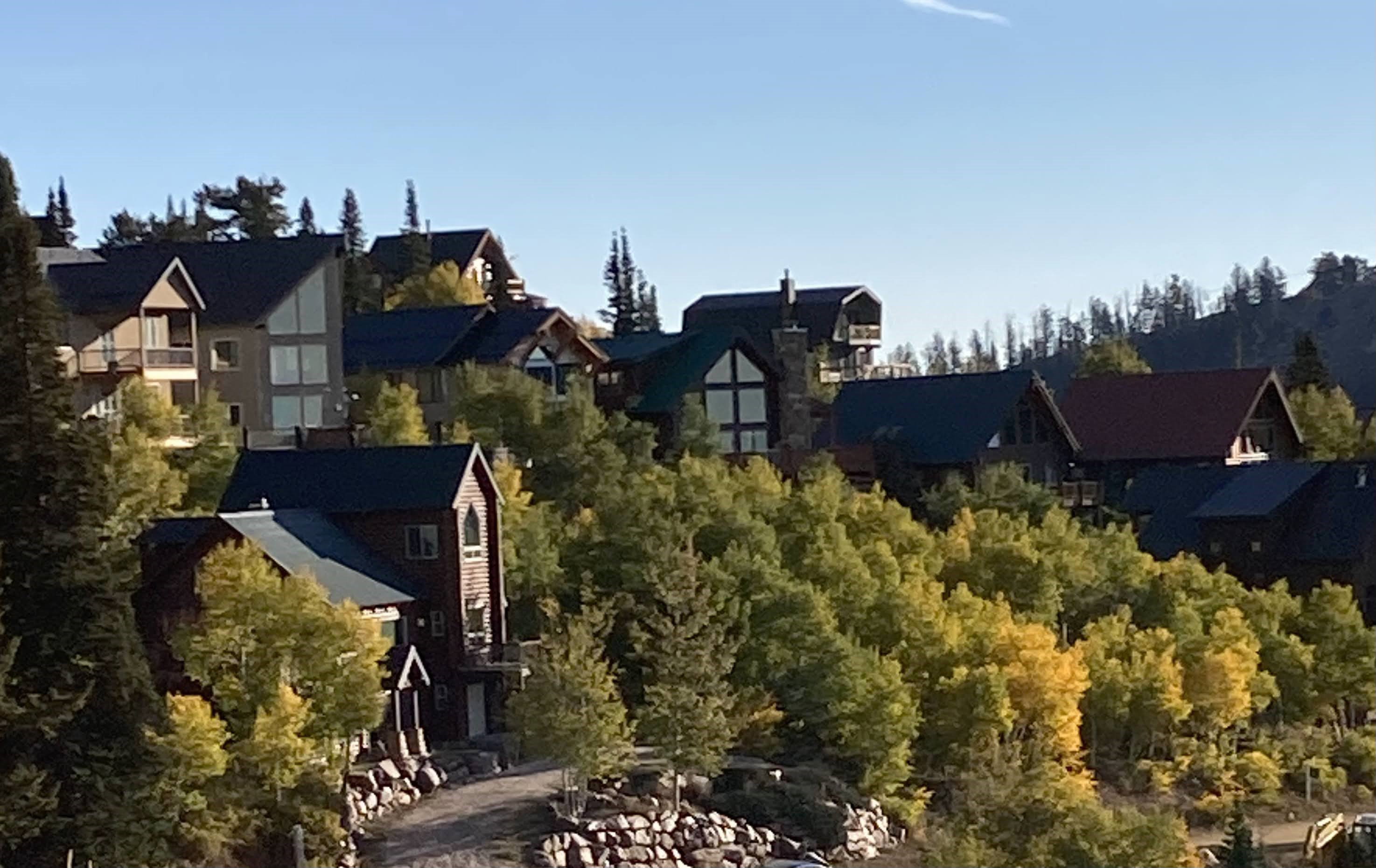View of drone / aerial view of powder mountain west