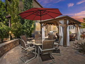 View of patio / terrace, entertaining area