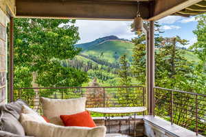 Balcony featuring a mountain view