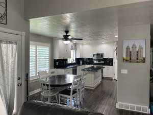 Photo 13 of 476 W ARIANE WAY