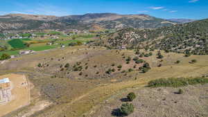 View of mountain feature