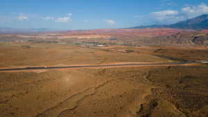 View of mountain feature