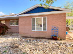 View of north facing front of home