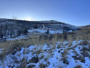 View of mountain feature