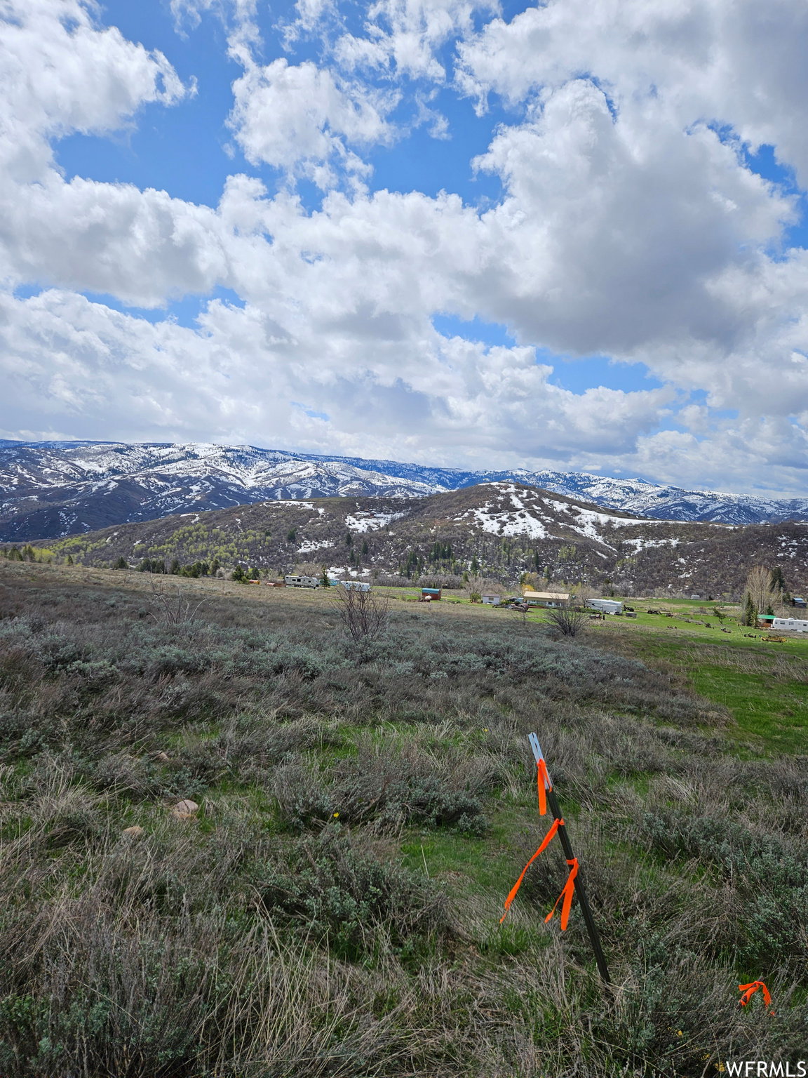 View of mountain feature