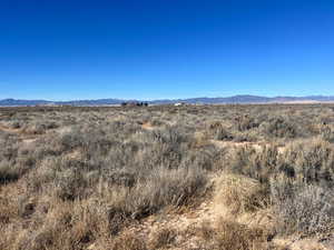 View of mountain feature