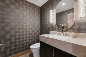 Luxurious Powder Room