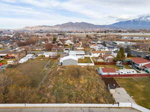 Bird's eye view featuring a mountain view