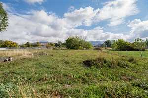 Open Spacious lot to the east of home