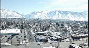 Bird's eye view featuring a mountain view