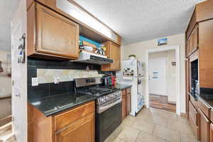 2056 East Kitchen