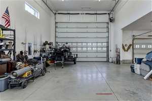 Outbuilding RV Garage with 15 ft tall by 20 ft wide power door