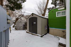 This shed will not be included on the sale.