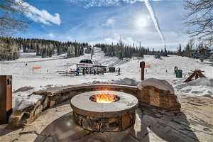 Grand Lodge- Ski Access
