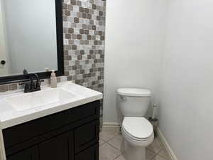 Newly updated 1/2 bath on the main floor for guests to use.