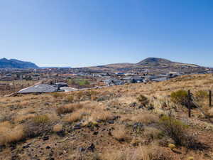 View of mountain feature