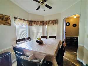 Dining room with ceiling fan