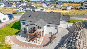 Birds eye view of property