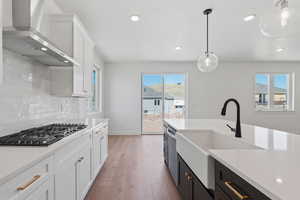 Photo 8 of 1267  WEST VIEW DR