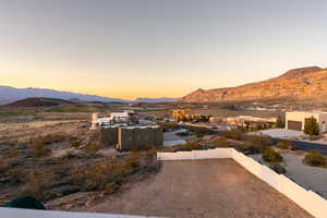 View of mountain feature