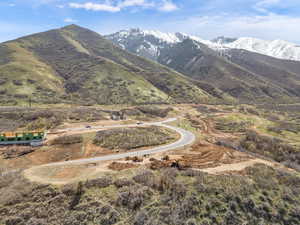 View of mountain feature