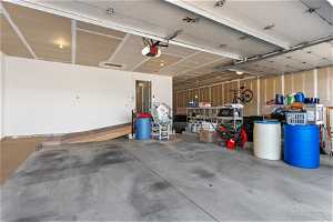 5 car garage with ramp