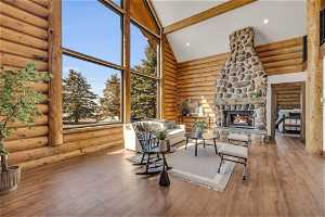 Ultra High vaulted ceilings, double sided fireplace leading to master and large picture windows with mountain views.