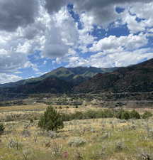 View of mountain feature