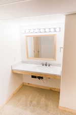 Bathroom with sink