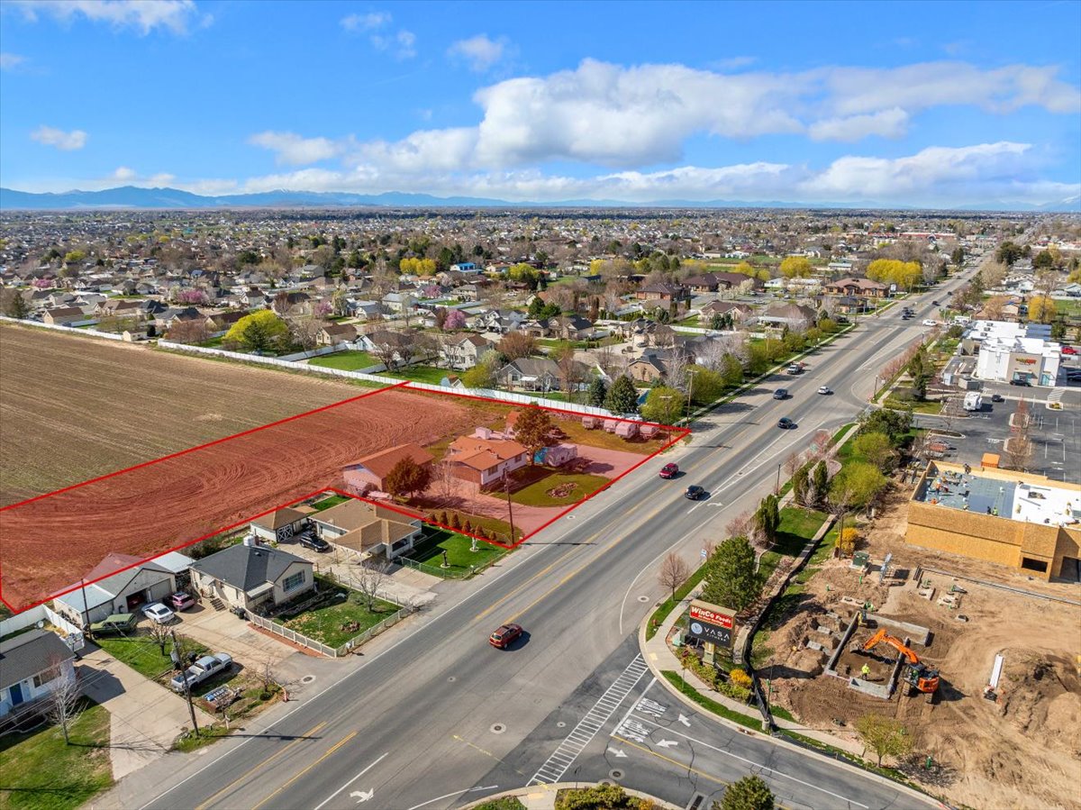 2657 N 2000 W Clinton UT 84015