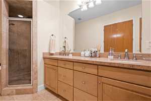 PRIMARY BATHROOM WITH WALK-IN SHOWER.