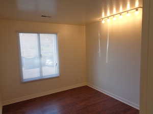 Photo 7 of 410 E CREEKSIDE CIR #D