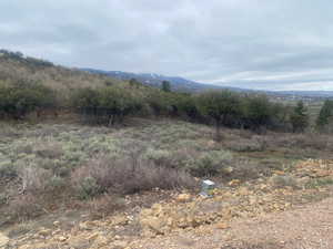 View of mountain feature