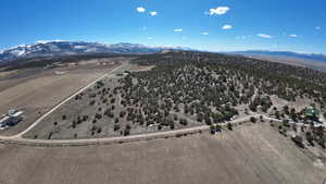 Drone / aerial view featuring a mountain view