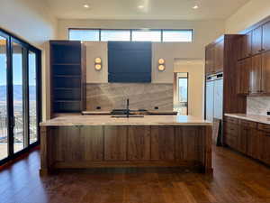 Sampling of interior construction progress, 11/25.