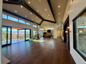 Sampling of interior construction progress, 11/25.