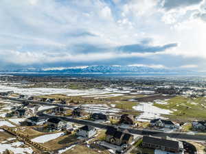 Bird's eye view with a mountain view