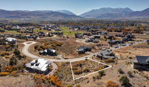 Drone / aerial view featuring a mountain view